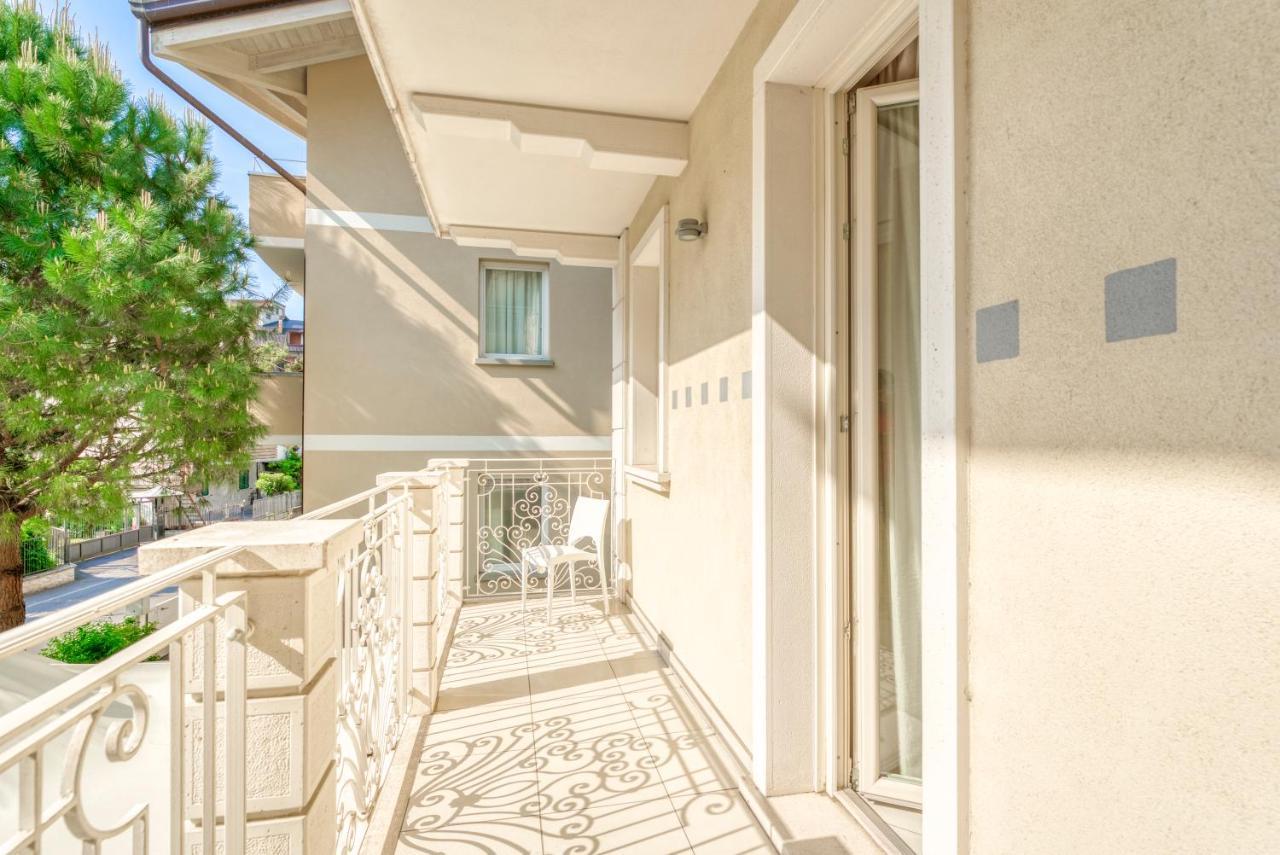 Boario Terme Villa Liberty מראה חיצוני תמונה